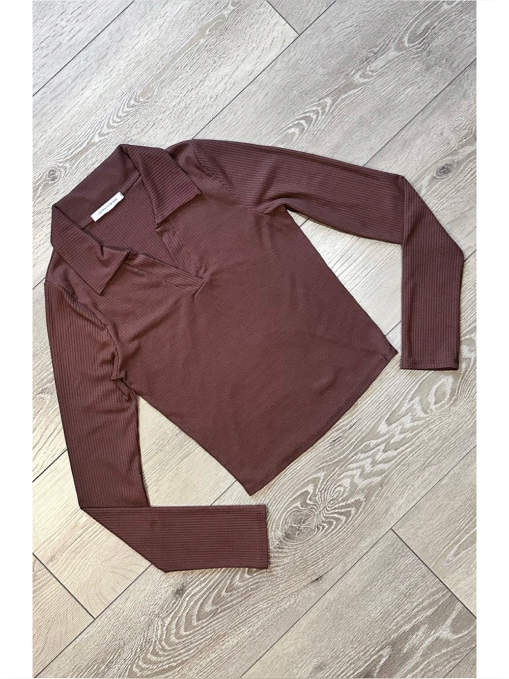 Anthropologie Caution To The Wind Long Sleeve V-Neck Polo Top *No Size Tag*